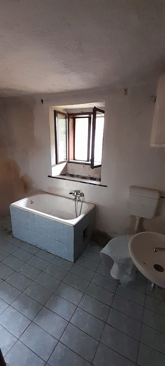 Hiša Sunger, Mrkopalj, 170m2