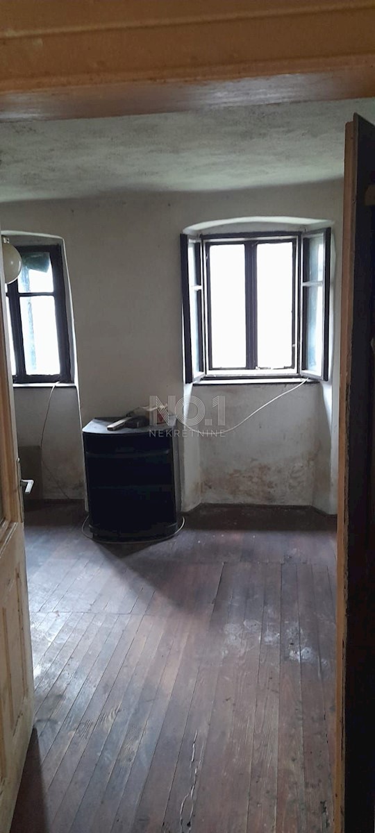 Hiša Sunger, Mrkopalj, 170m2