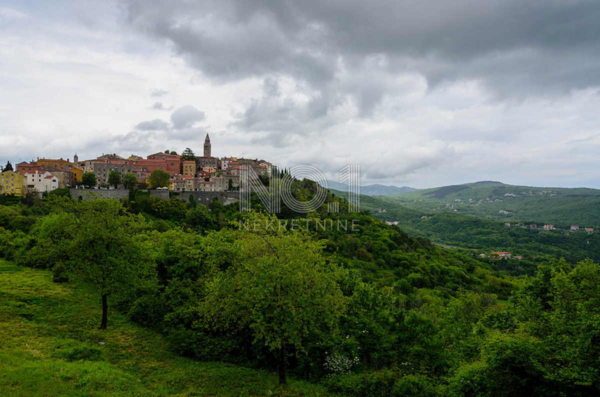 Labin - prodaja gradbenega zemljišča