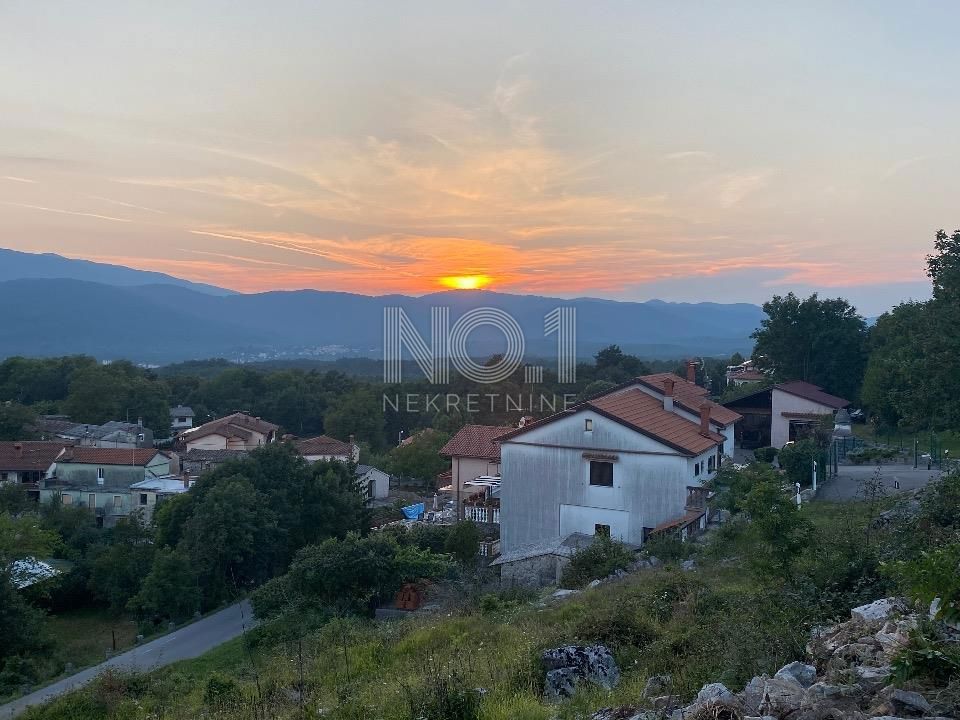 Permani - prodaja gradbenega zemljišča