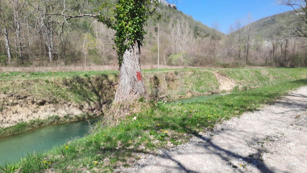 Sovinjak - prodaja kmetijskega zemljišča