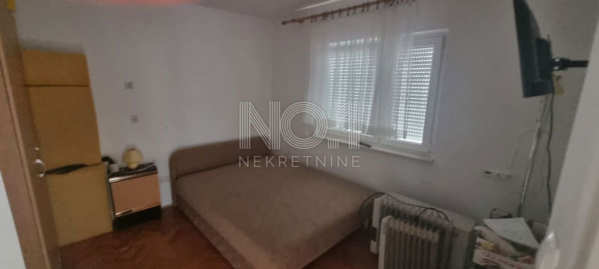 Crikvenica - hiša za investicijo!