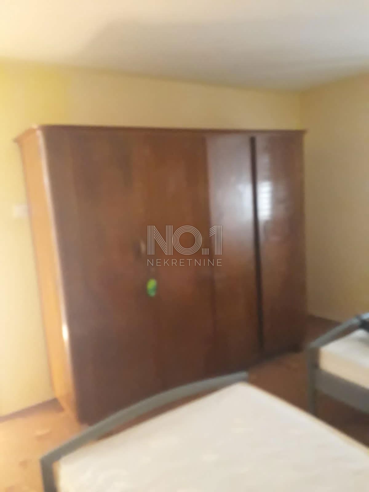 Mali Lošinj - stan na odlični lokaciji z veliko teraso