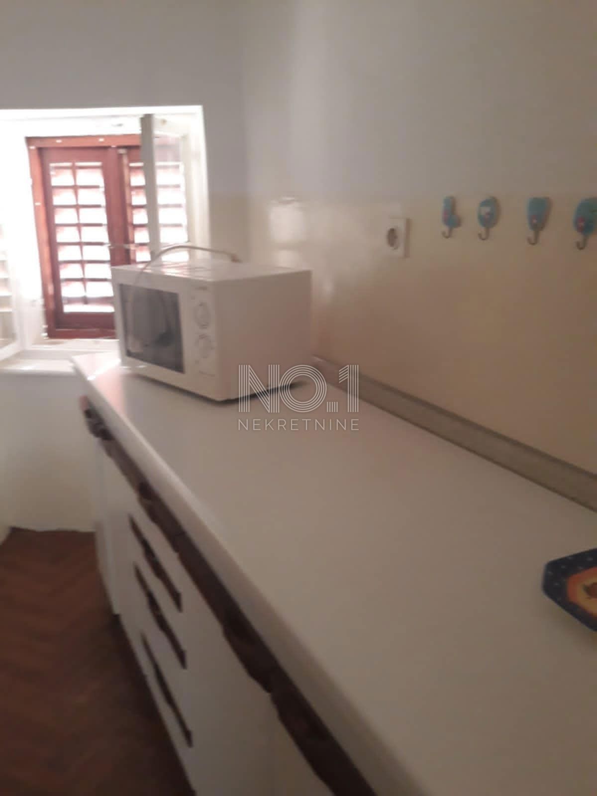 Mali Lošinj - stan na odlični lokaciji z veliko teraso