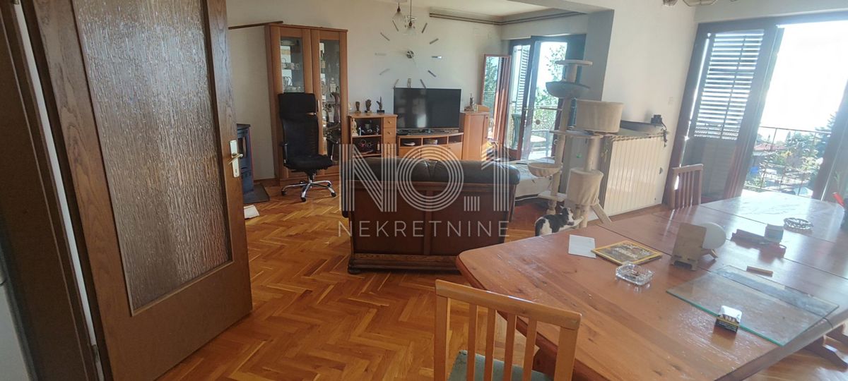 Lovran - apartma s panoramskim pogledom na Kvarner