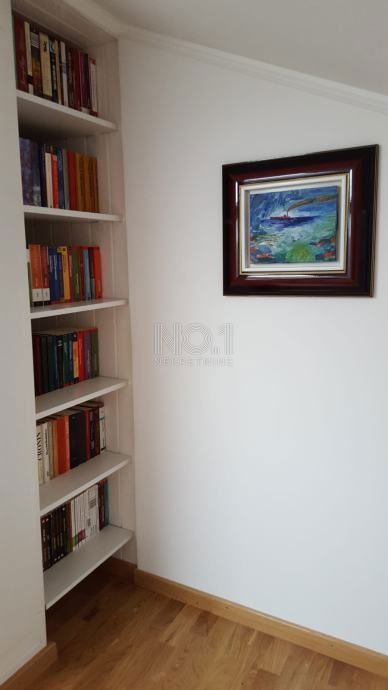Malinska - prodamo dvoetažni apartma