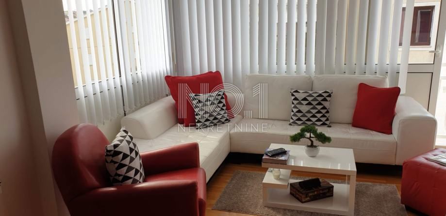 Malinska - prodamo dvoetažni apartma