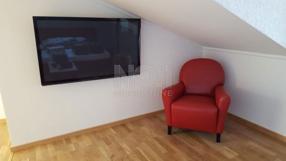 Malinska - prodamo dvoetažni apartma