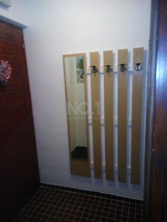 Novalja - prodaja dvoetažnega apartmaja ob morju