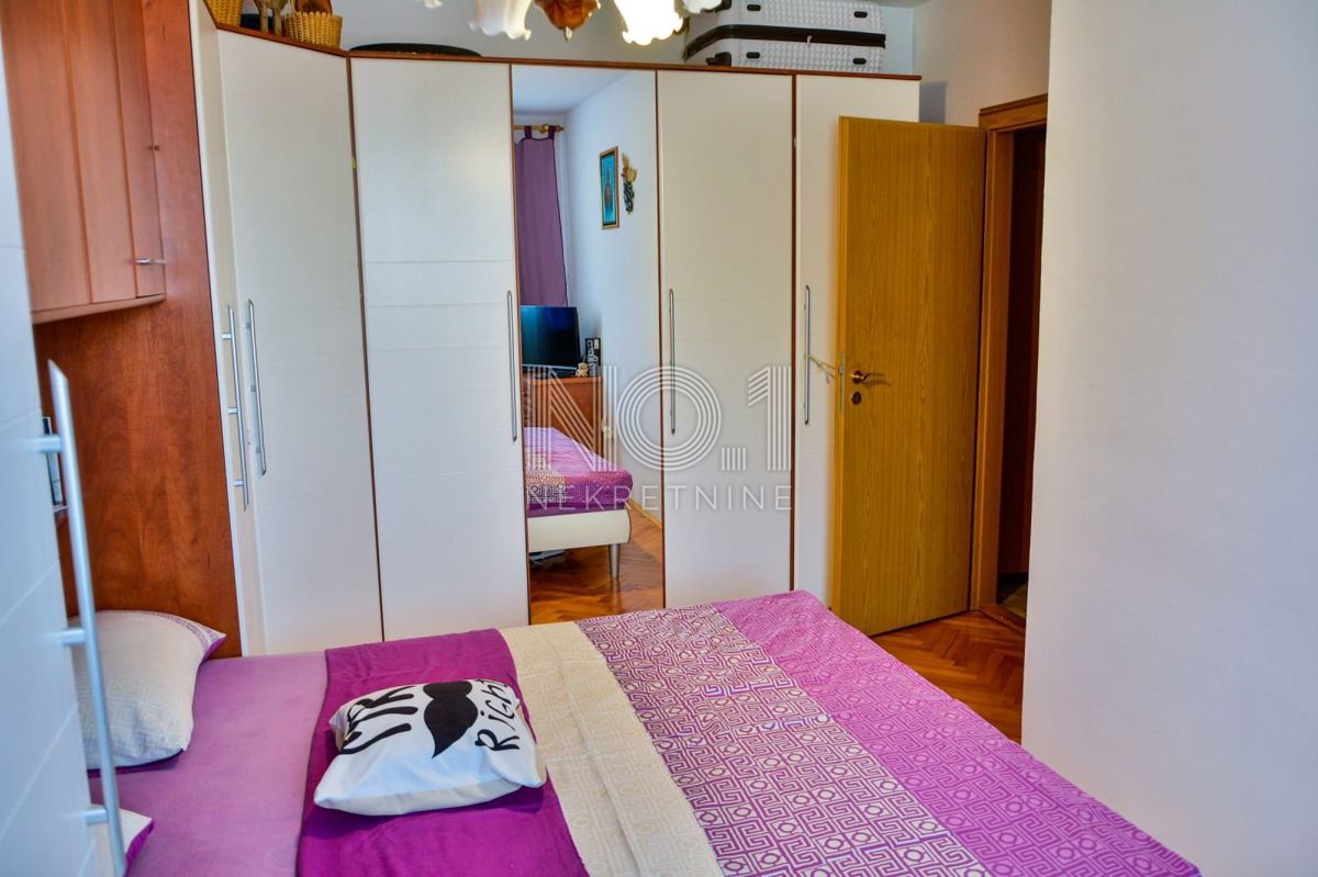 Senj - prodaja zelo pozno stanovanje s pogledom na morje
