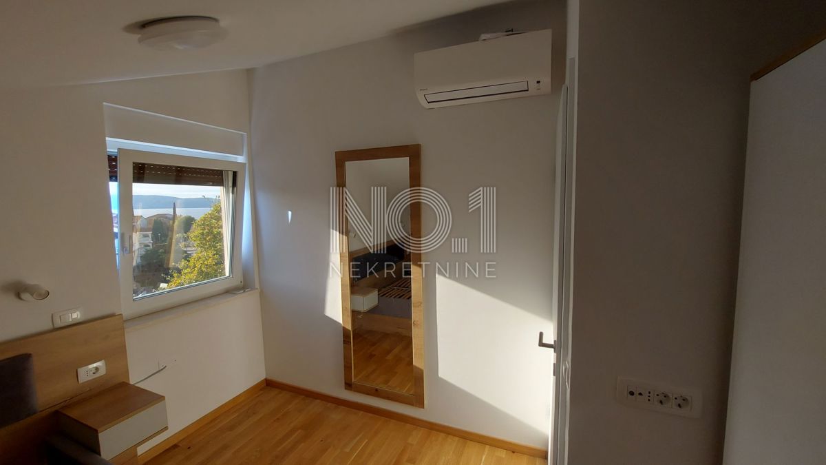 Njivice - prodaja dvosobnega stanovanja z očarljivim razgledom