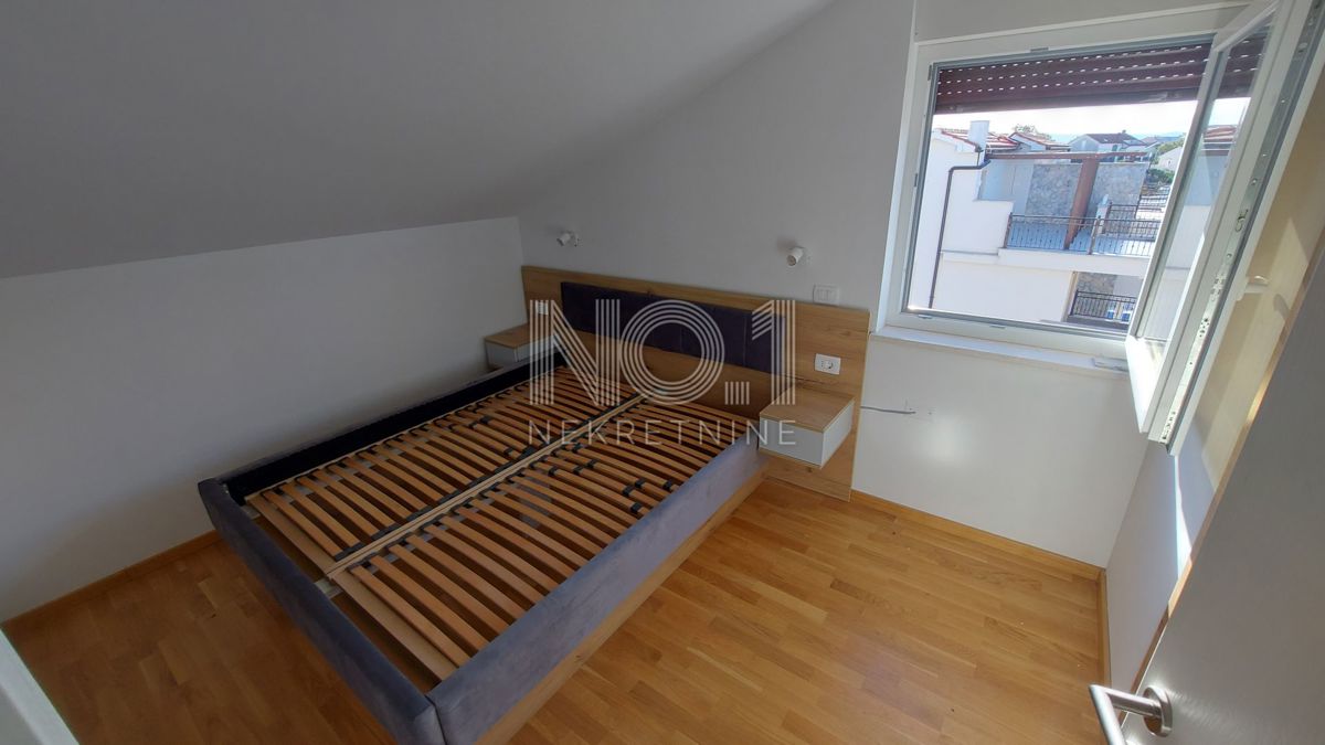 Njivice - prodaja dvosobnega stanovanja z očarljivim razgledom
