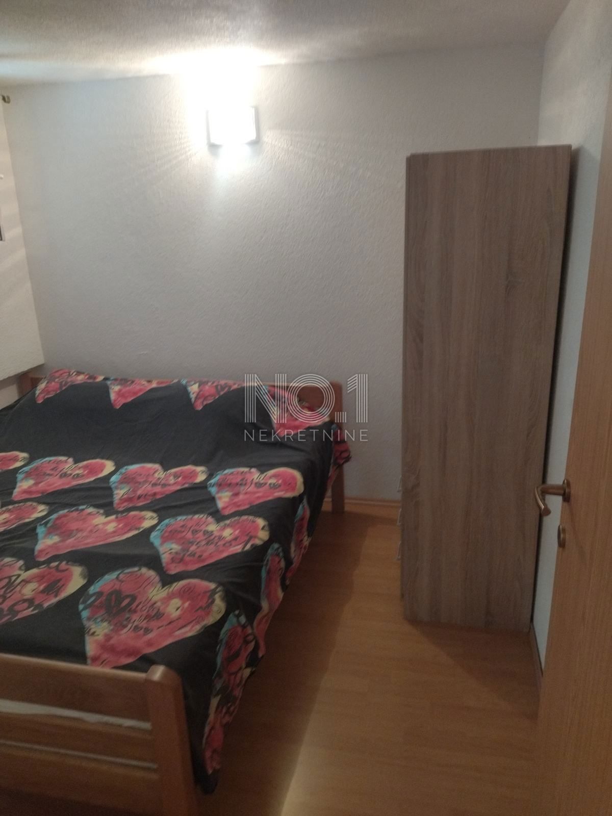 Novi Vinodolski - stanovanje na vrhunski lokaciji!