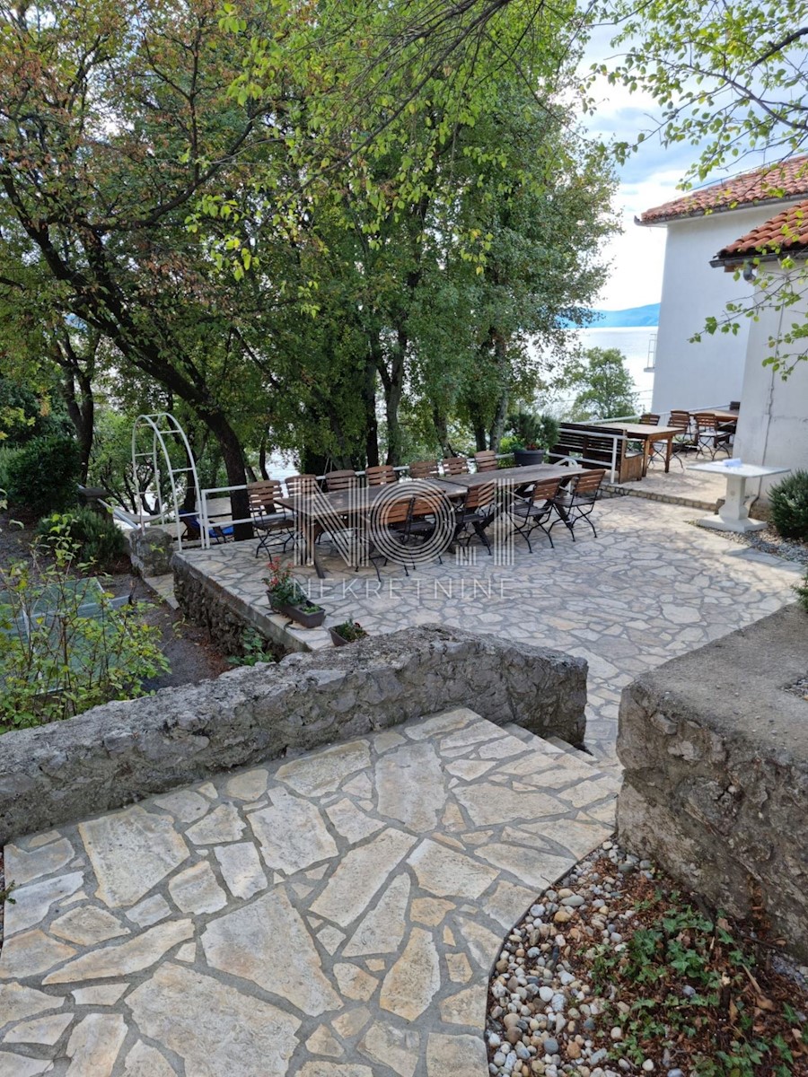 Hiša Kraljevica, 313m2