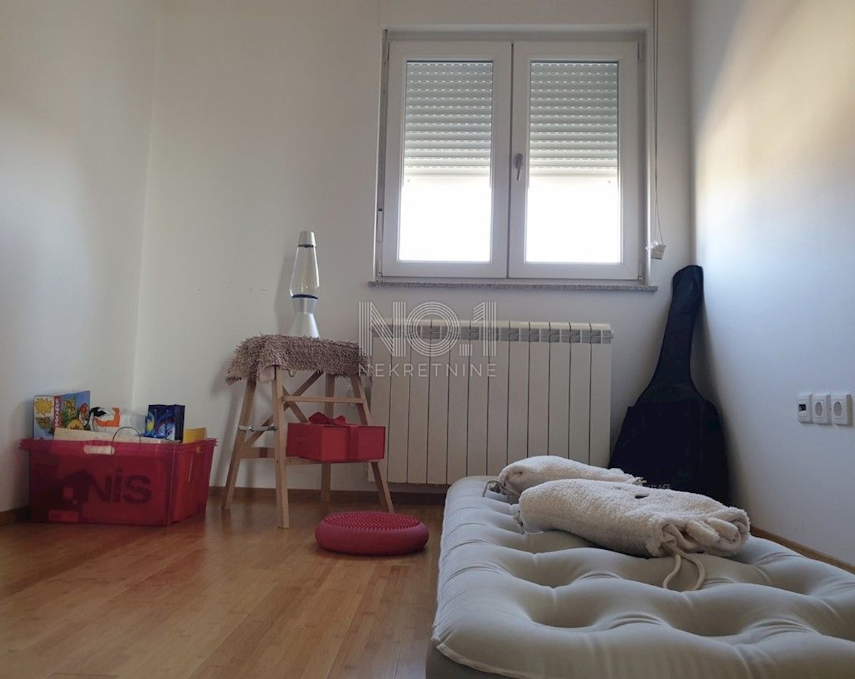 Kastav - luksuzno stanovanje s čudovitim panoramskim razgledom