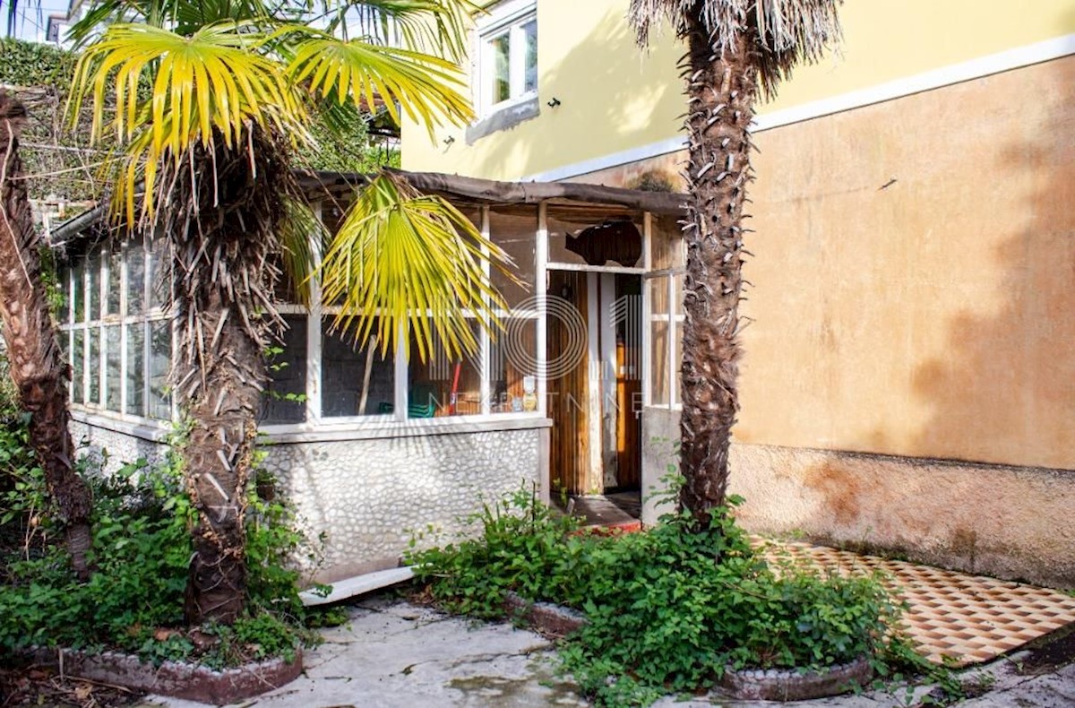 Marčeljeva Draga - prodamo stanovanje v pritličju hiše