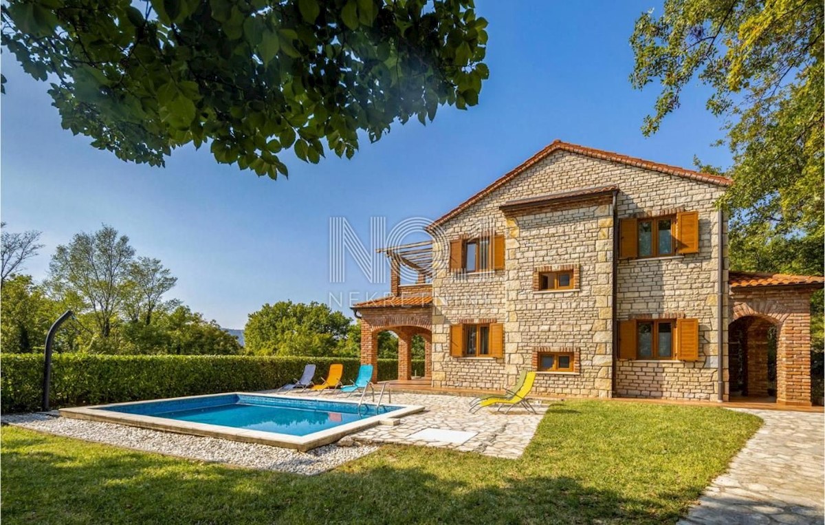 Grižane - čudovita vila z bazenom in savno