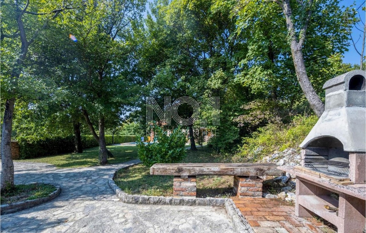 Grižane - čudovita vila z bazenom in savno