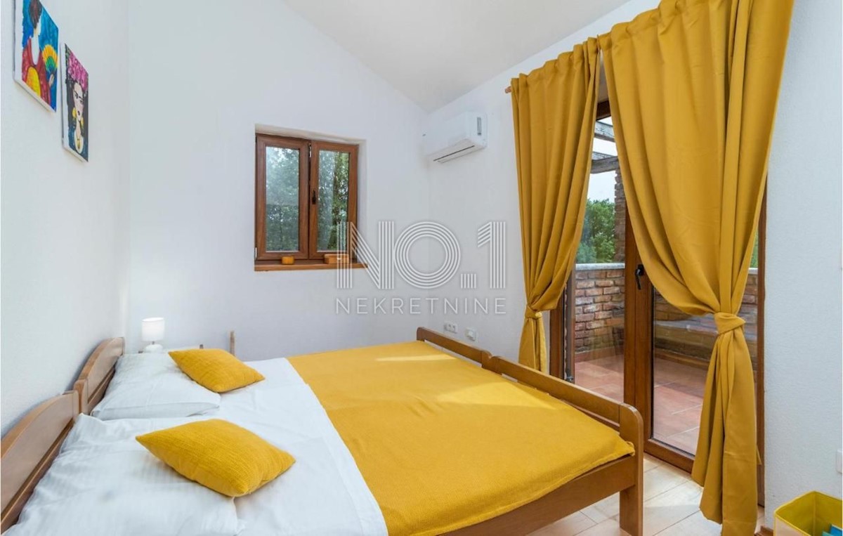 Grižane - čudovita vila z bazenom in savno