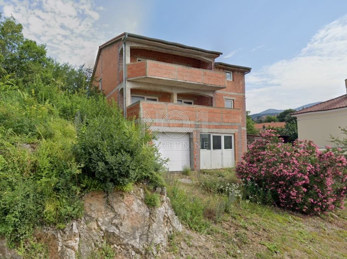 Kraljevica - Rohbau hiša s pogledom na morje