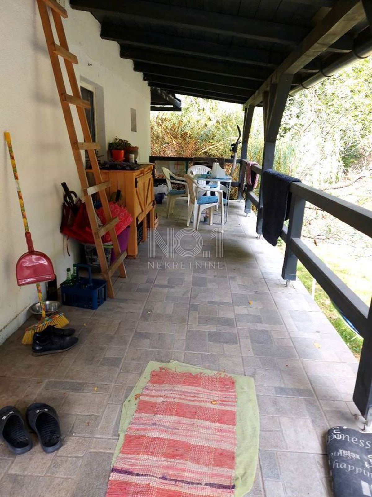 Moravice - prodaja planinske hiše na mirni lokaciji