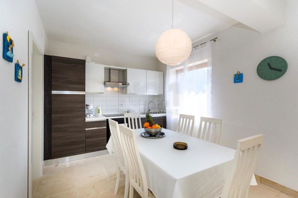 Krk - prodaja apartma ob morju in plaži