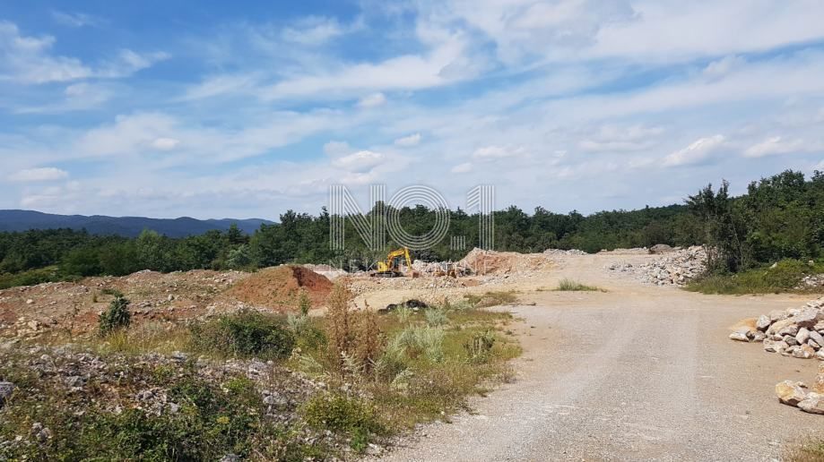 Permani - prodaja zemljišča v poslovni coni