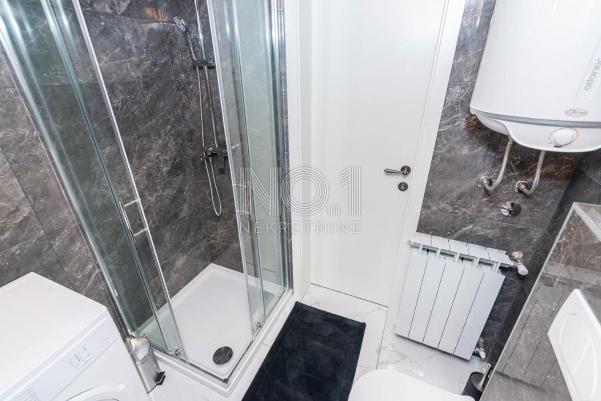 Opatija - prodaja 2 stanovanjskih enot na vrhunski lokaciji z garažo