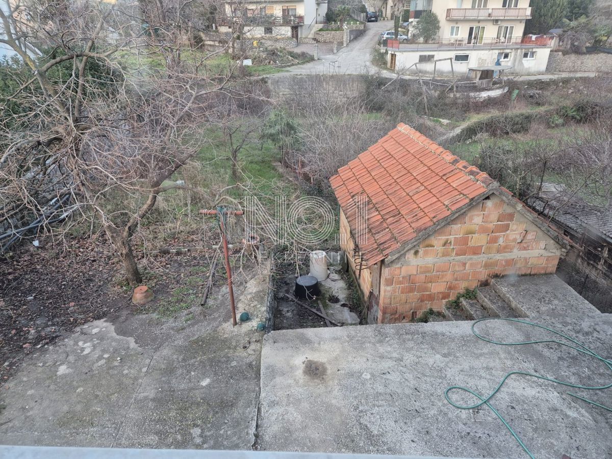 Kastav, Trinajstići - prodaja družinske hiše z veliko parcelo