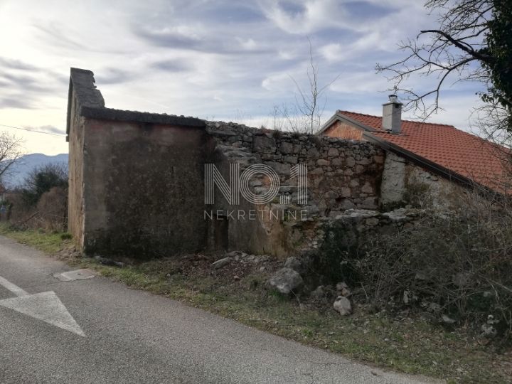 Viškovo - Hiša blizu centra za prilagoditev