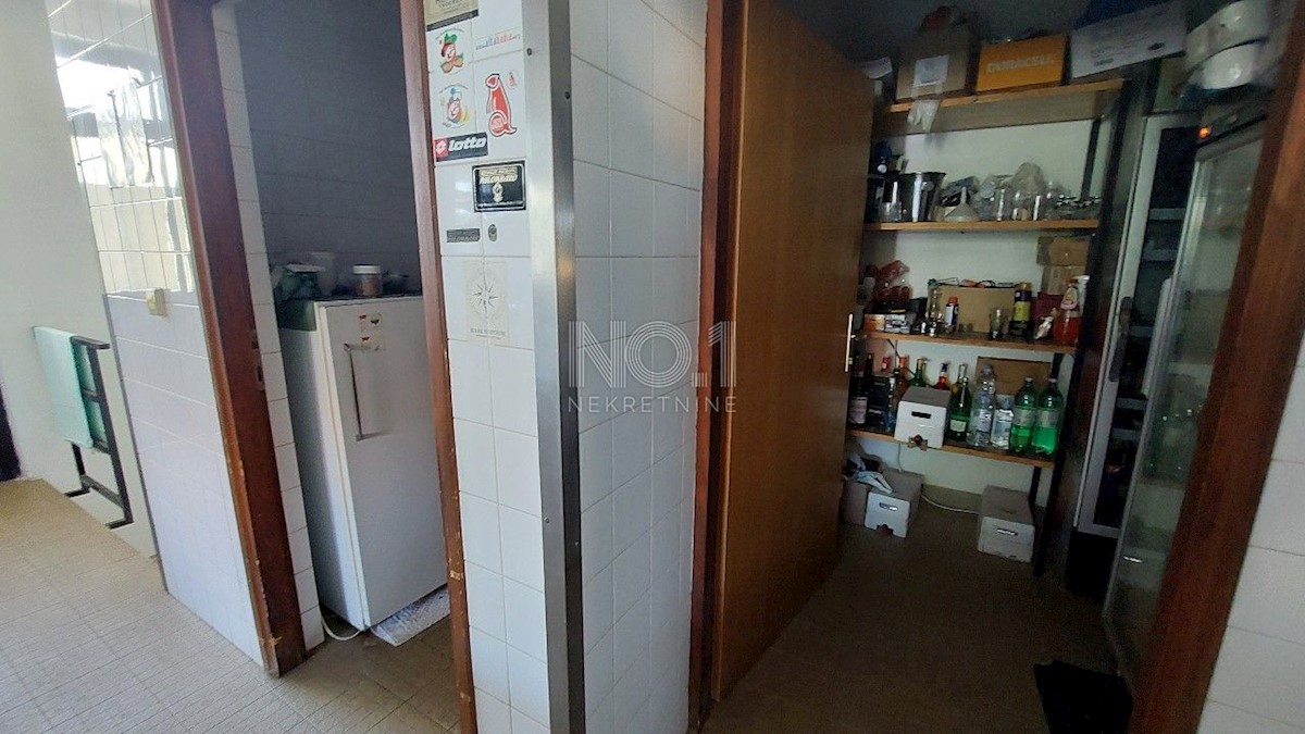 Umag - hotel/motel z velikim potencialom