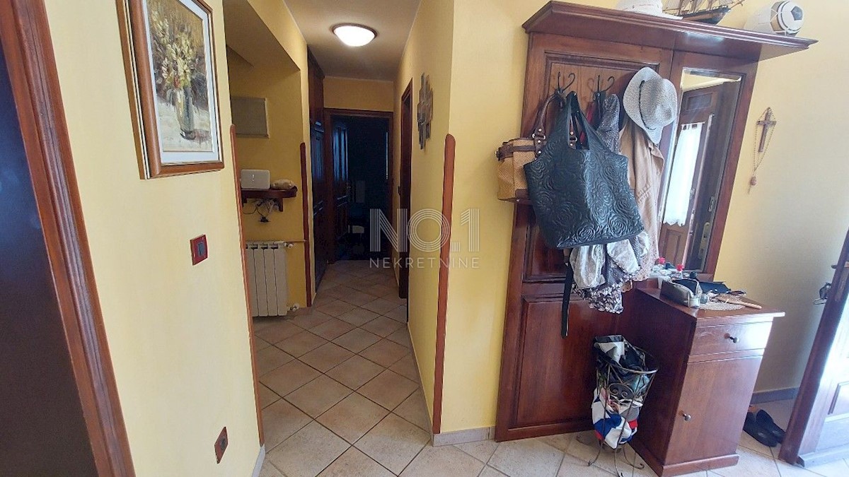 Umag - hotel/motel z velikim potencialom