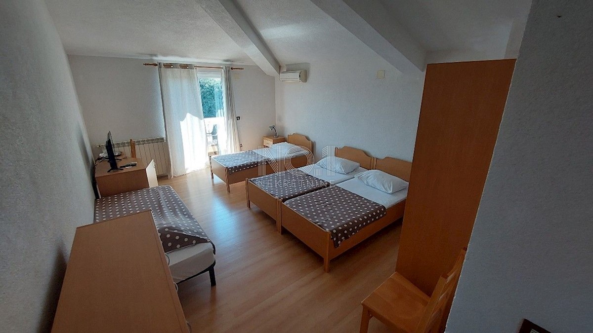 Umag - hotel/motel z velikim potencialom