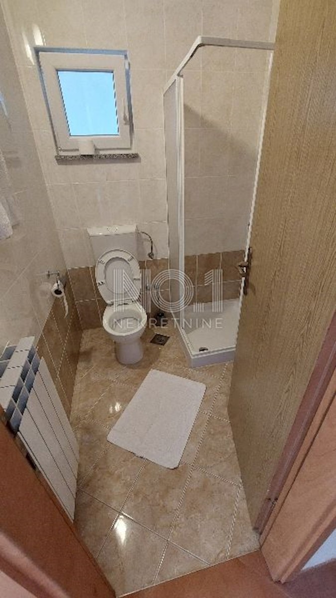 Umag - hotel/motel z velikim potencialom