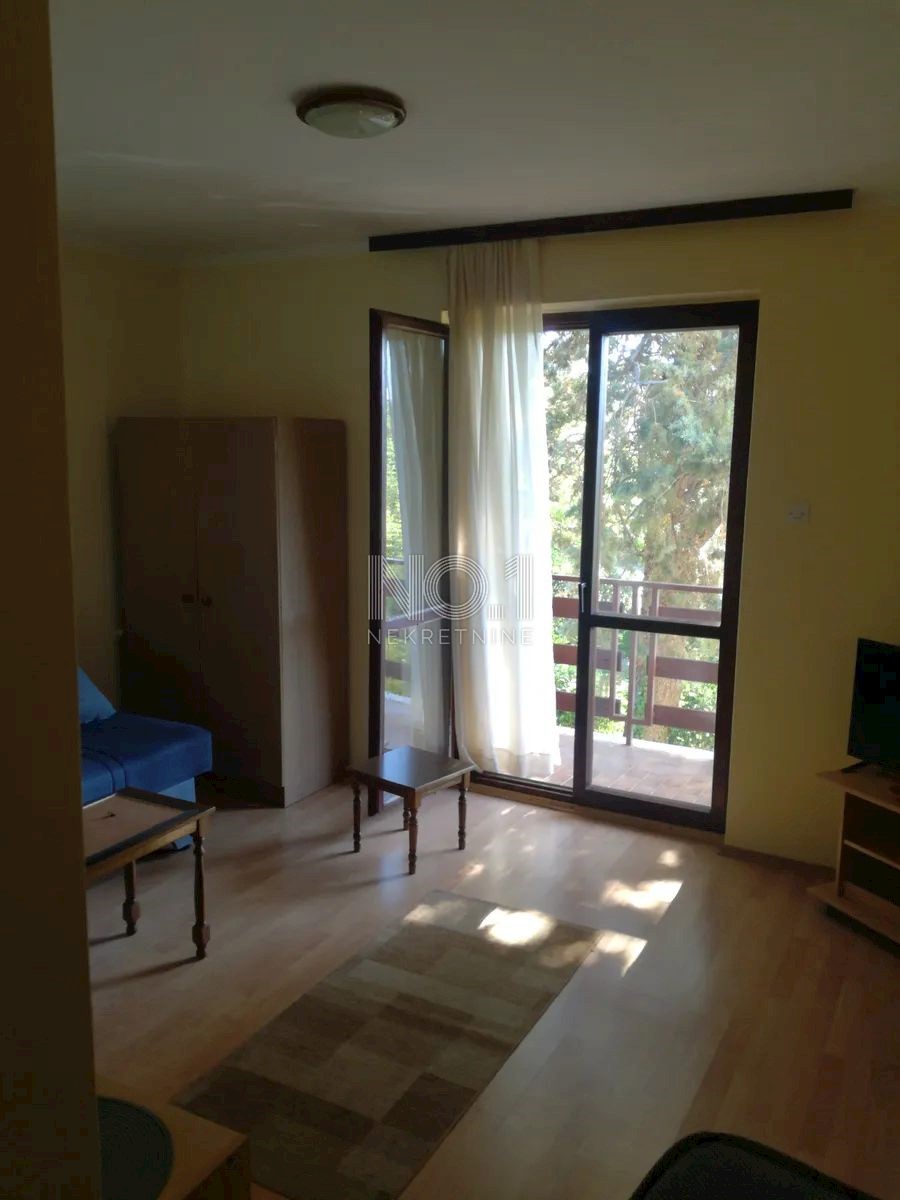 Medulin - apartmajska hiša na atraktivni lokaciji