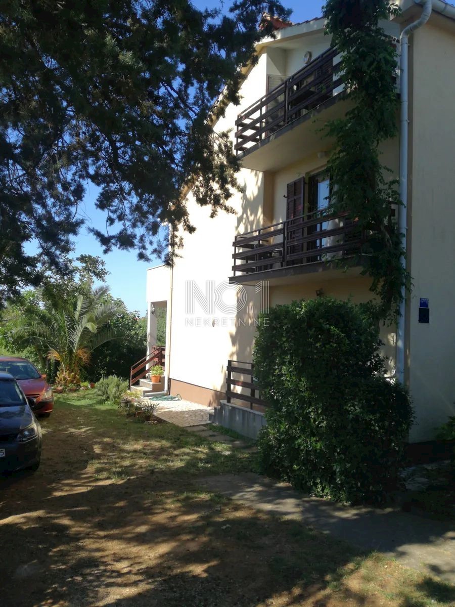 Medulin - apartmajska hiša na atraktivni lokaciji
