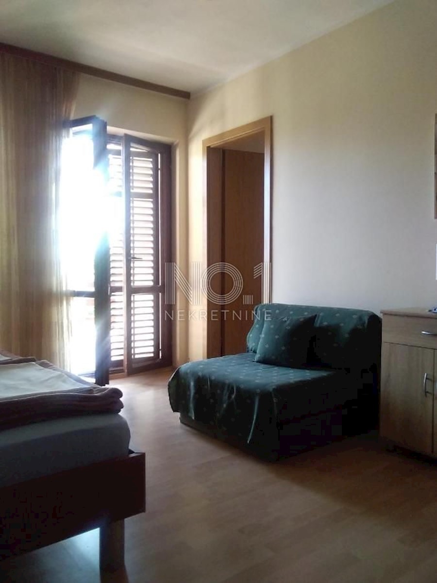 Medulin - apartmajska hiša na atraktivni lokaciji