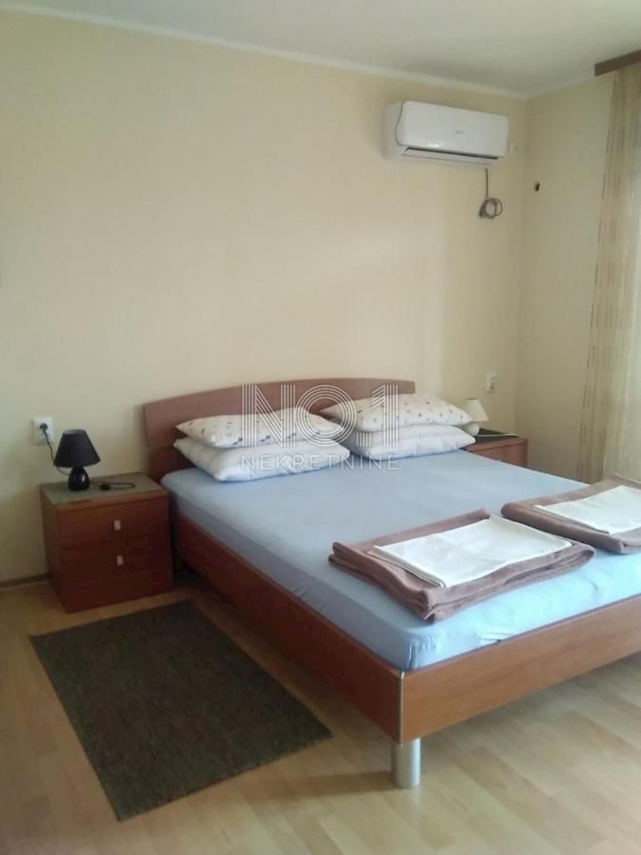 Medulin - apartmajska hiša na atraktivni lokaciji