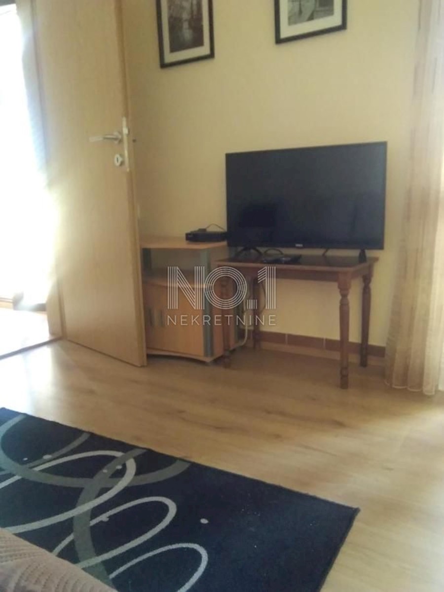 Medulin - apartmajska hiša na atraktivni lokaciji