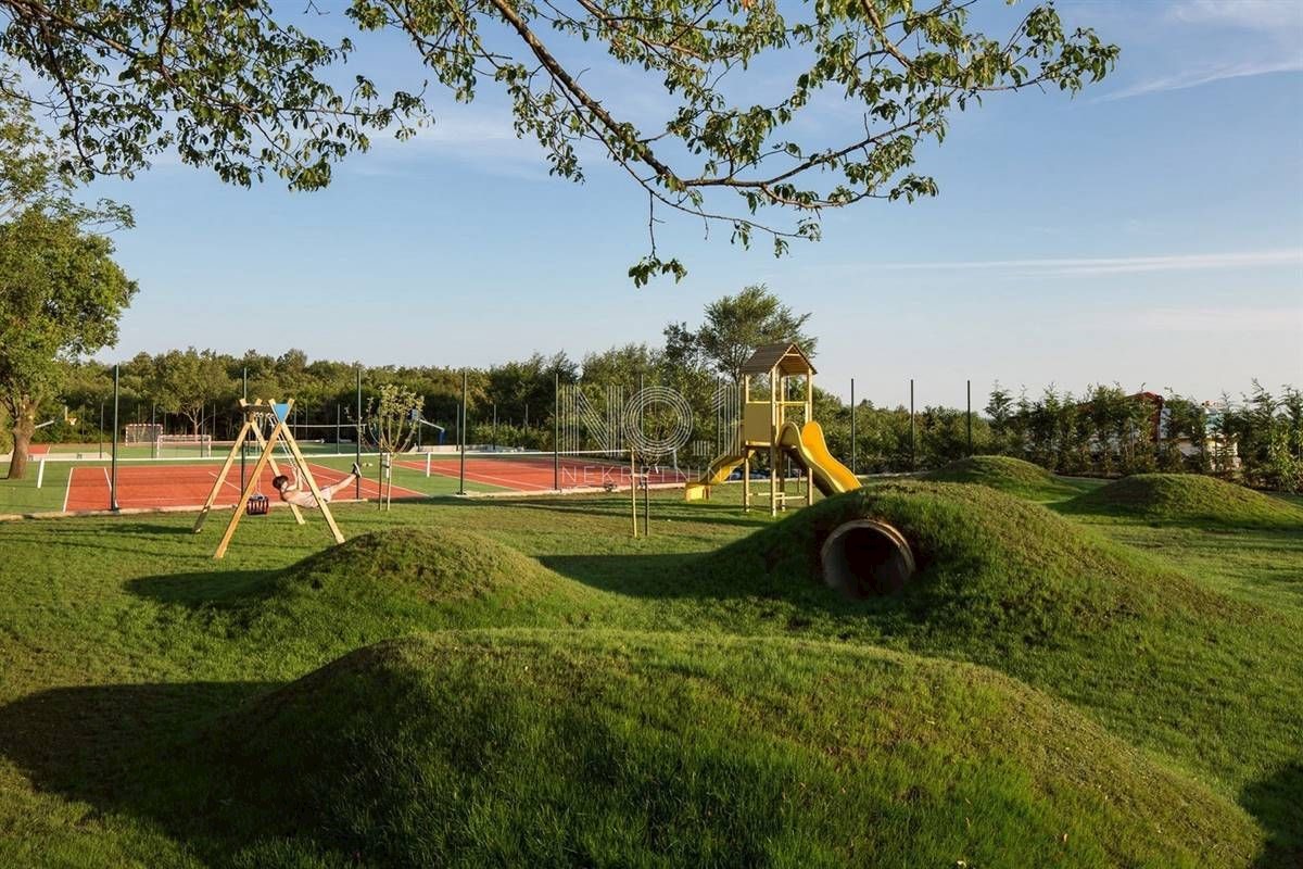 Kanfanar - Luksuzna kamena villa sa bazenom 