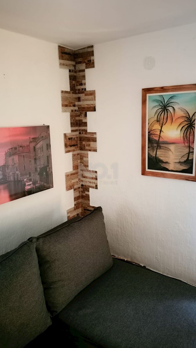 Novi Vinodolski - Apartma 300 m od morja
