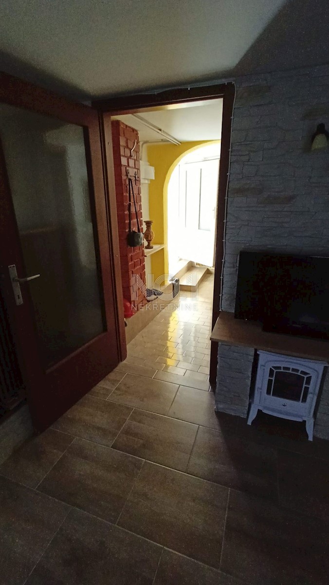 Novi Vinodolski - Apartma 300 m od morja
