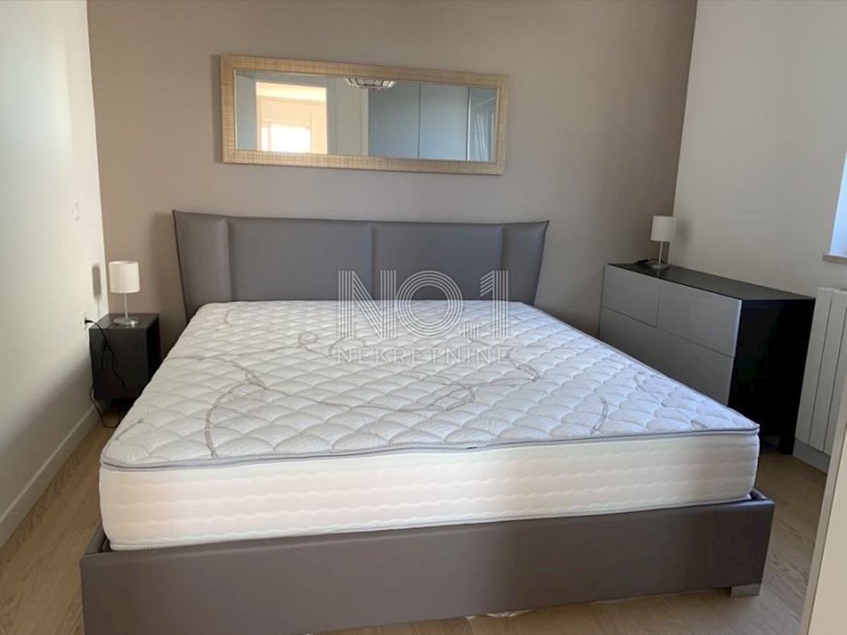 Marčeljeva Draga - prodamo moderno stanovanje s pogledom na morje