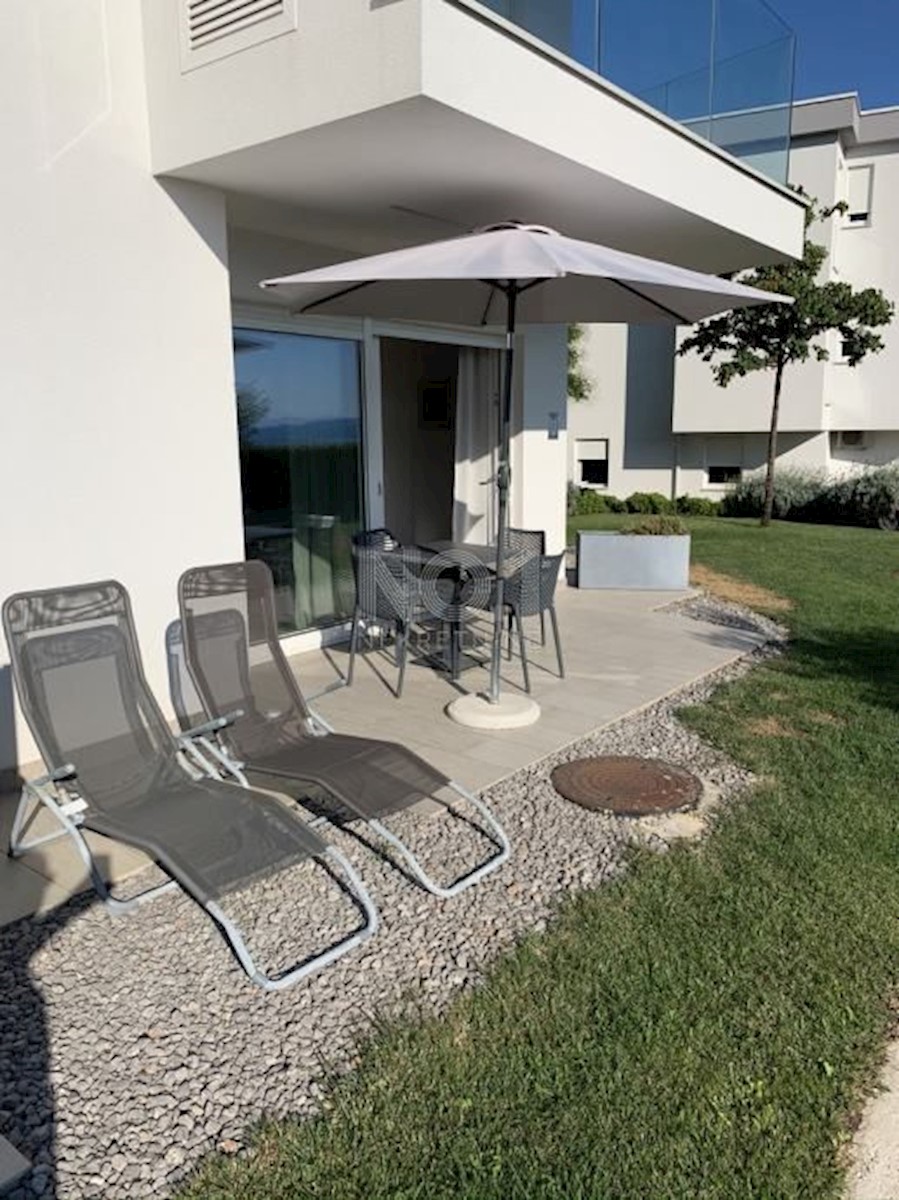 Marčeljeva Draga - prodamo moderno stanovanje s pogledom na morje
