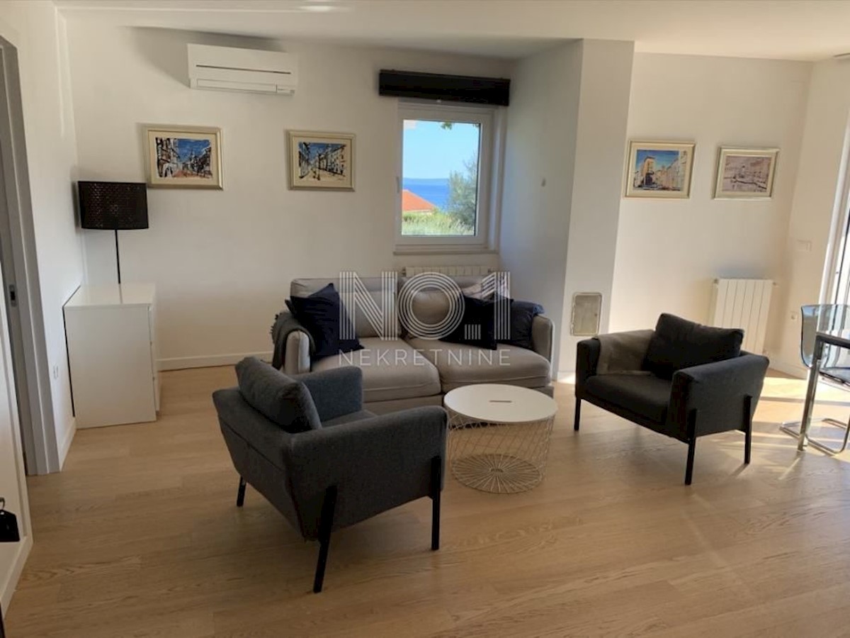 Marčeljeva Draga - prodamo moderno stanovanje s pogledom na morje