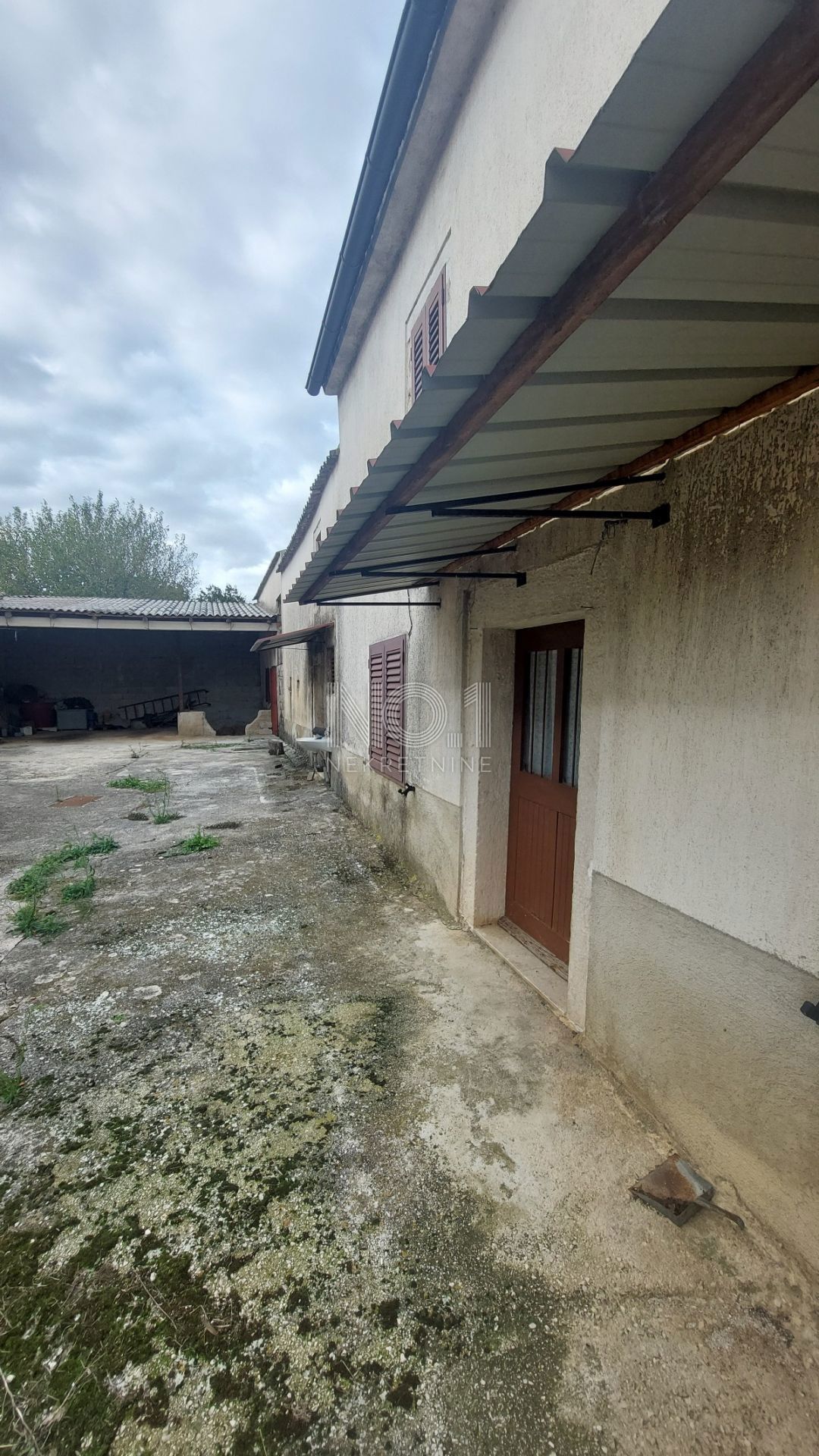 Kringa - starina za prodajo in obnovo