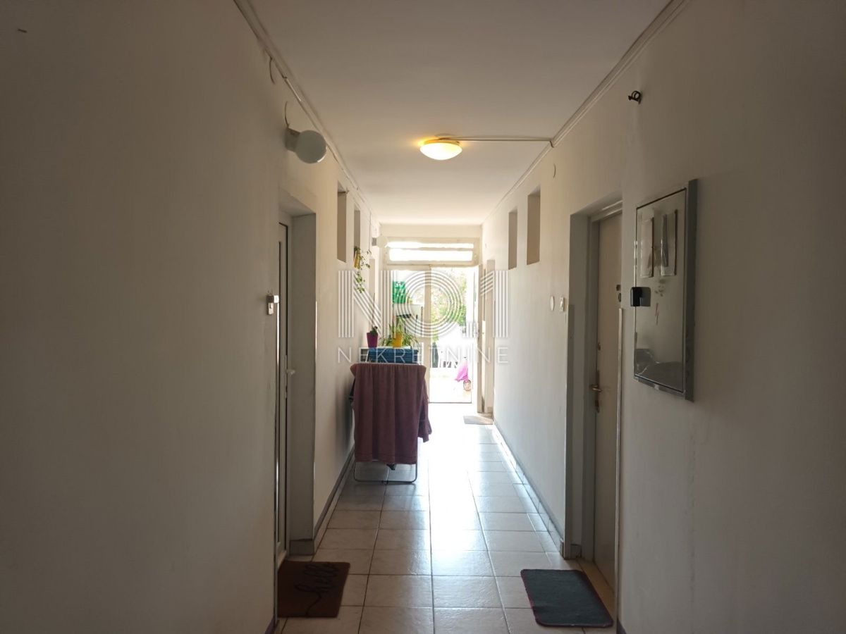 Zamet - prodaja enosobnega stanovanja