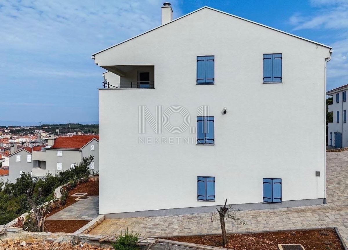Cres - prodaja stanovanj v novogradnji s pogledom na morje