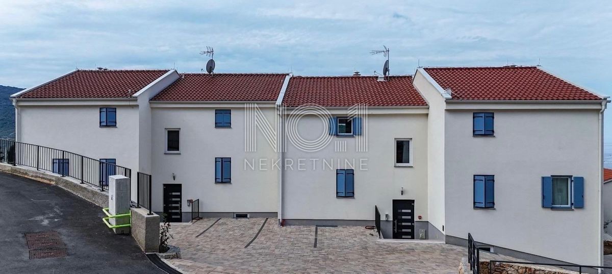 Cres - prodaja stanovanj v novogradnji s pogledom na morje