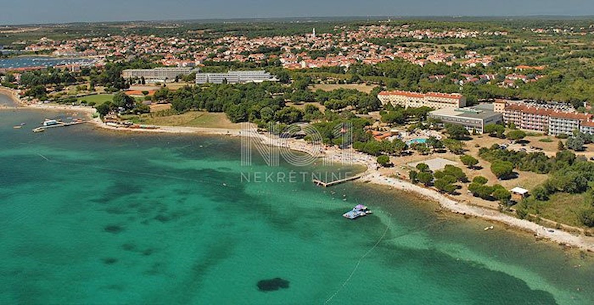 Pomer - prodaja turističnega zemljišča 600 m od morja!